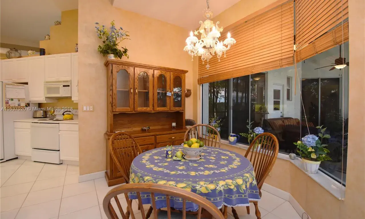 4866 NW 67th Ave, Lauderhill FL 33319