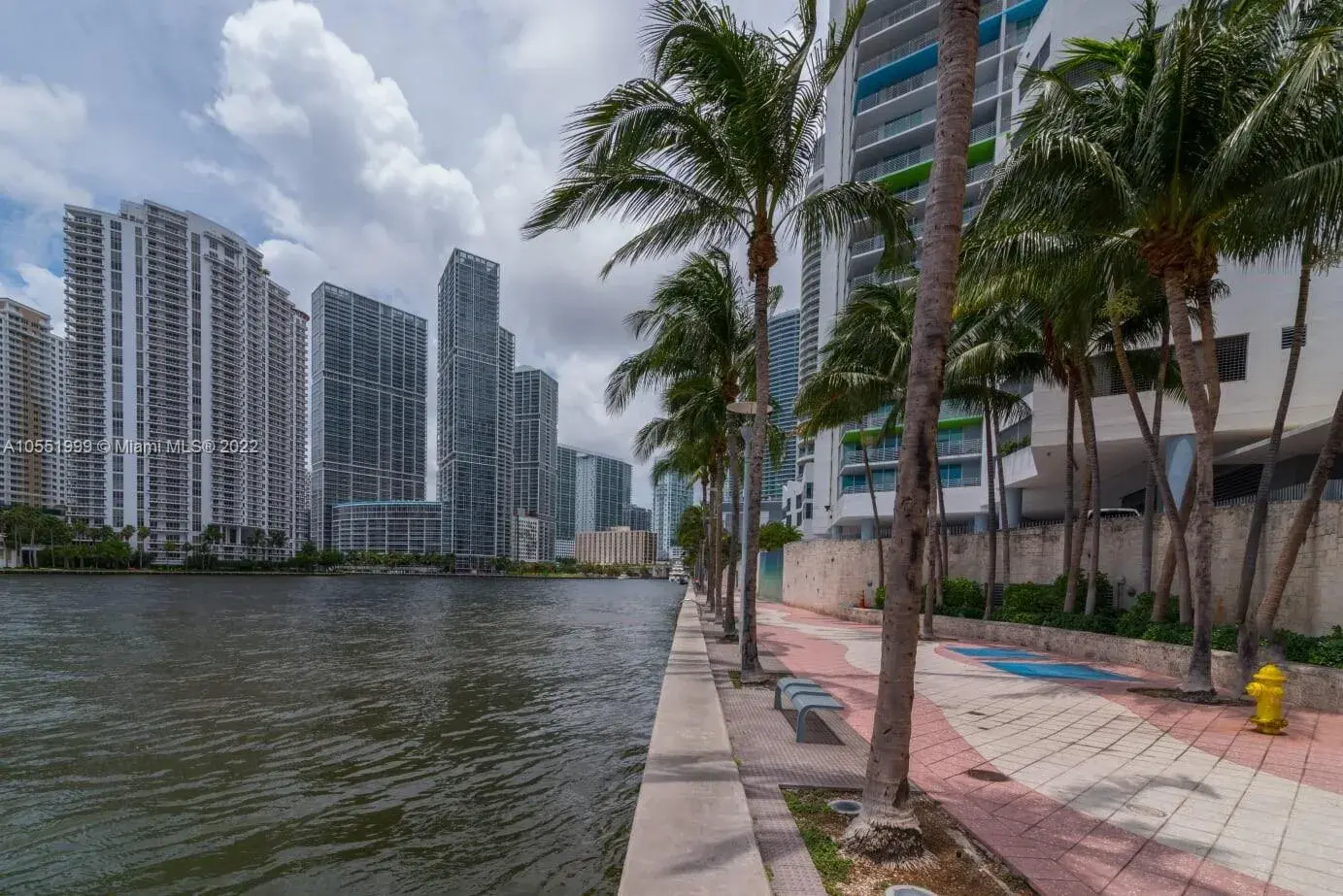 335 S Biscayne Blvd # 3500, Miami FL 33131