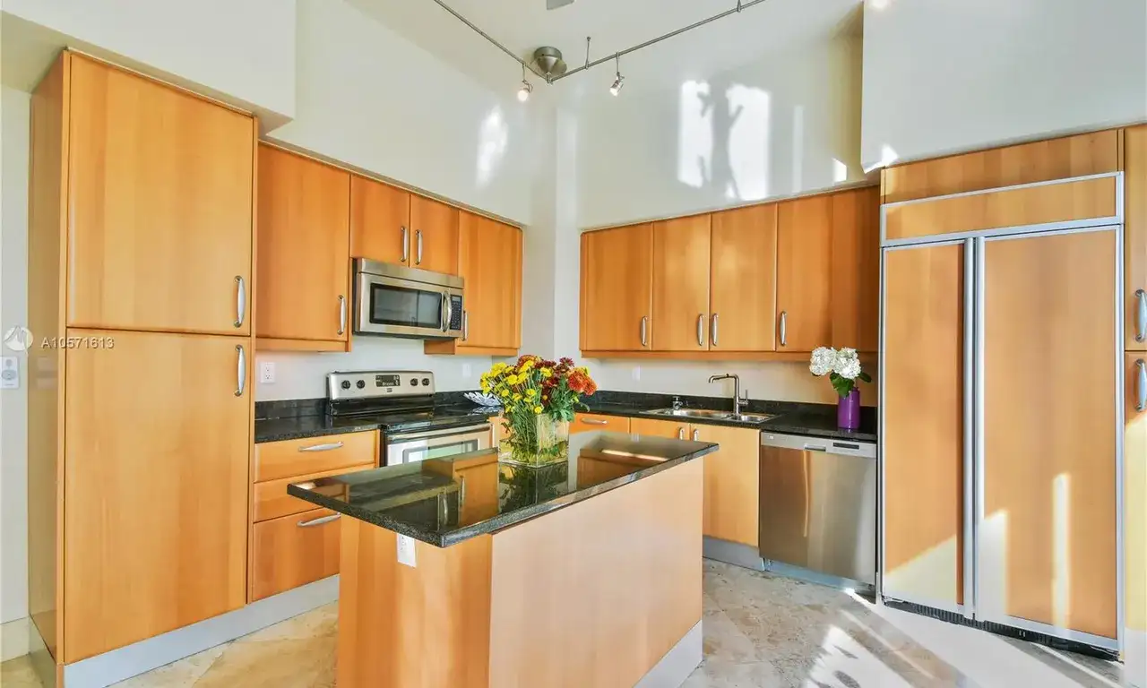 16500 Collins Ave # 8, Sunny Isles Beach FL 33160 photo 5
