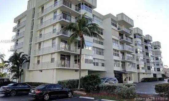 16565 NE 26th Ave # 2B, North Miami Beach FL 33160 photo 2