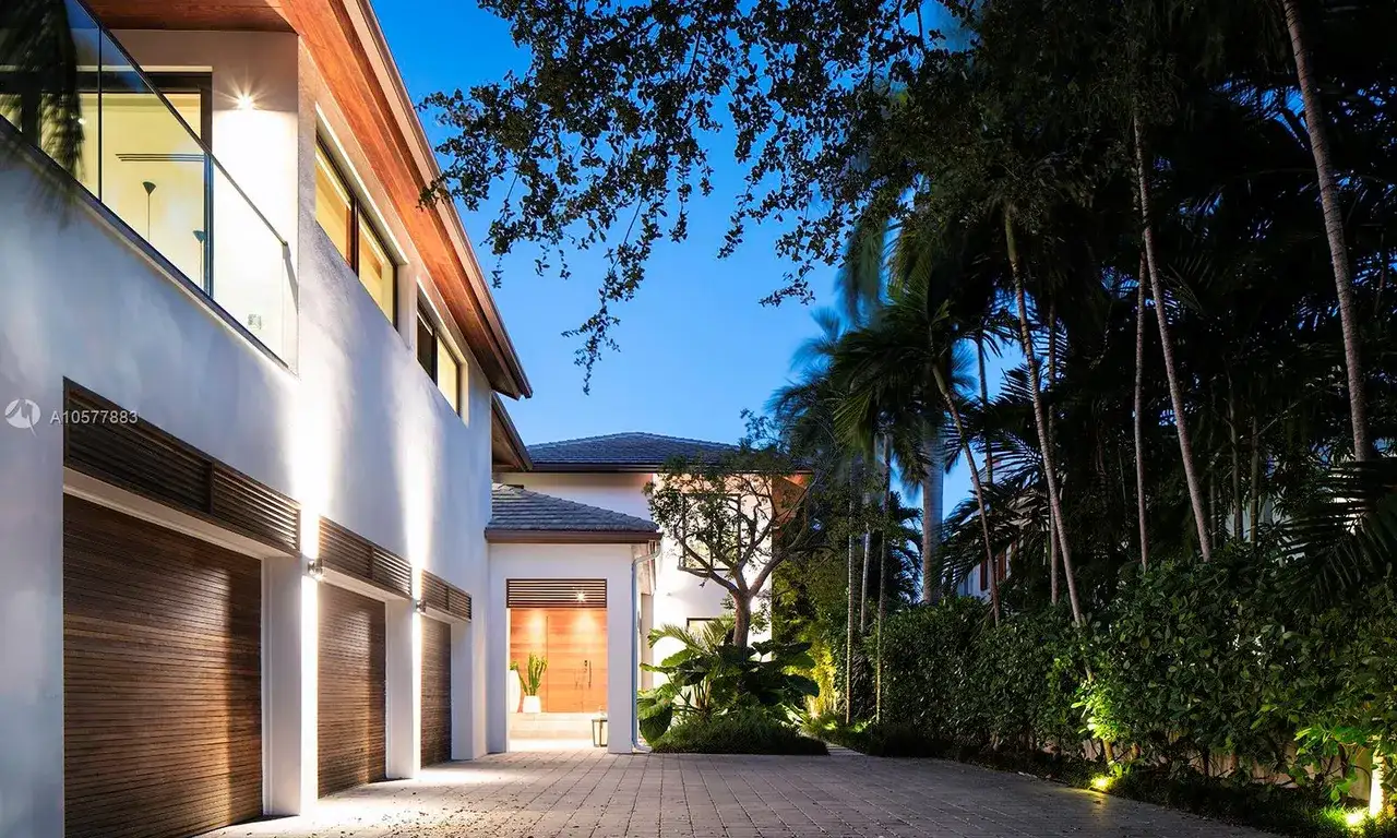401 E Rivo Alto Dr, Miami Beach FL 33139 photo 3