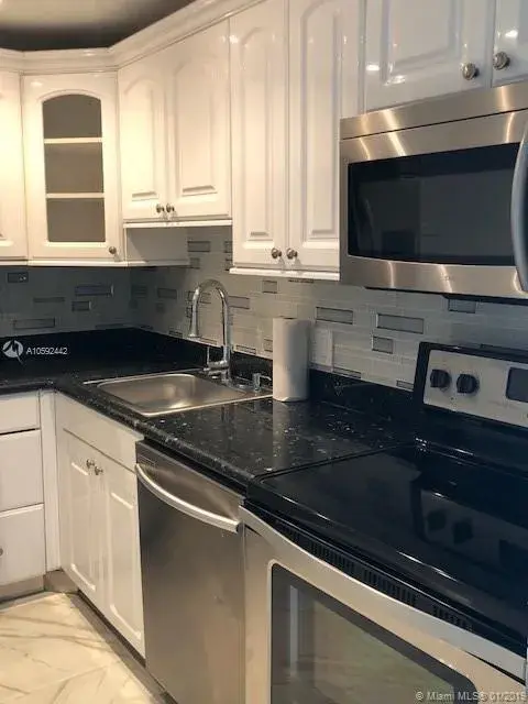 20301 W Country Club Dr # 2528, Aventura FL 33180