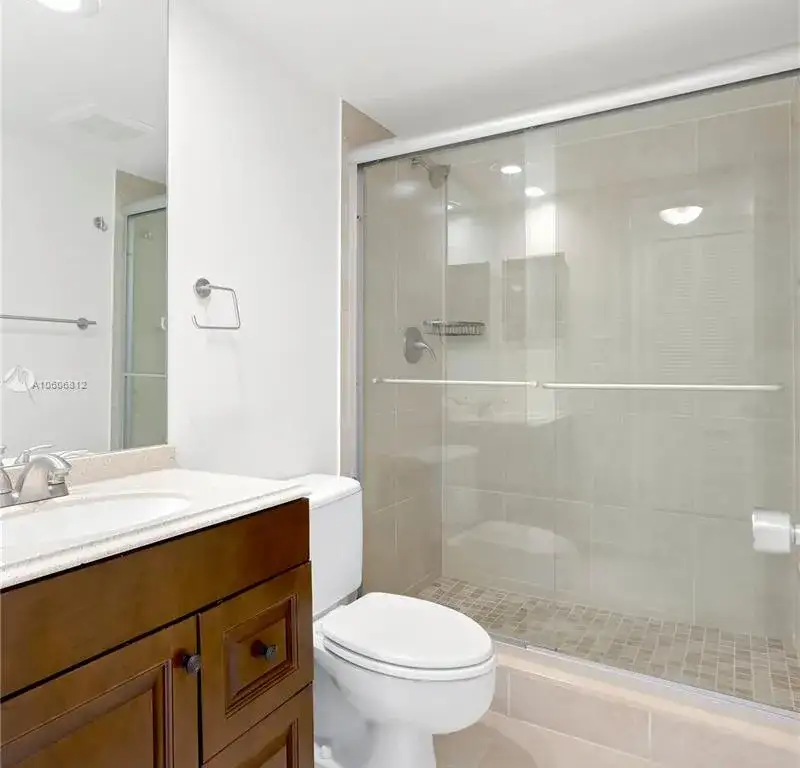 3301 S Palm Aire Dr # 106, Pompano Beach FL 33069 photo 4