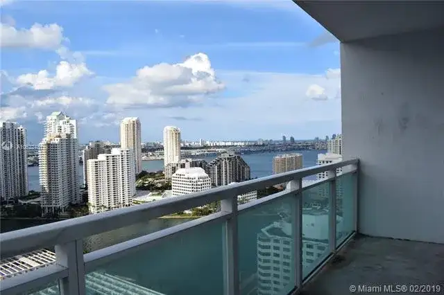 950 Brickell Bay Dr # 3108, Miami FL 33131 photo 2