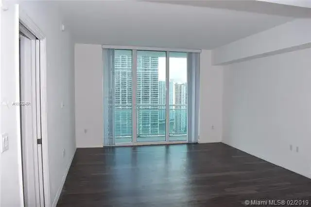 950 Brickell Bay Dr # 3108, Miami FL 33131 photo 4