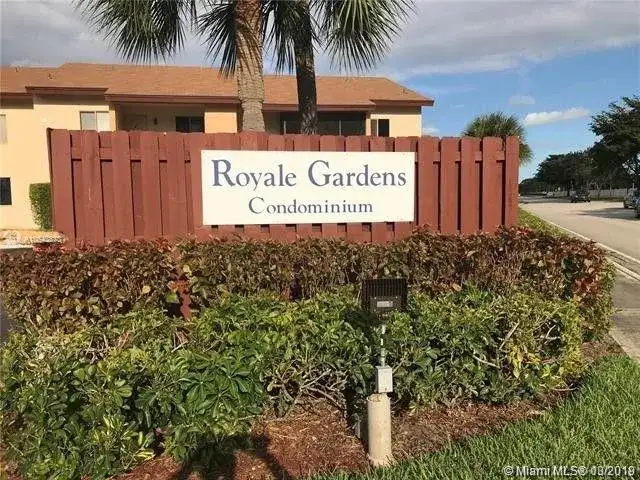 7931 Southgate Blvd # E12, North Lauderdale FL 33068 photo 2
