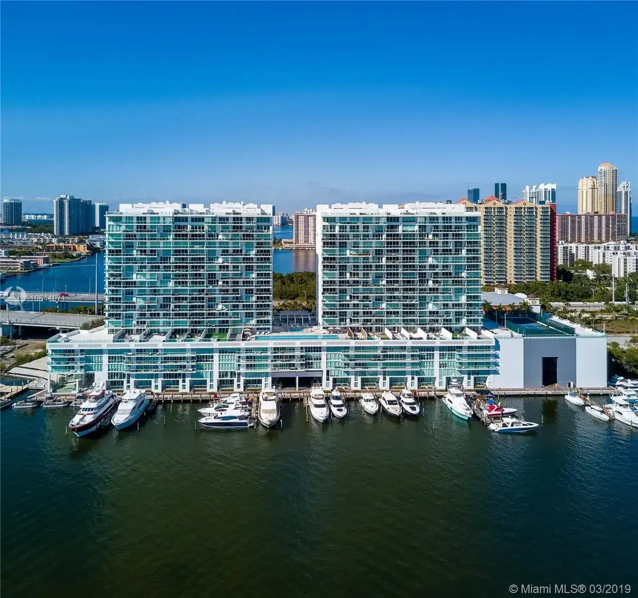 400 Sunny Isles Blvd # 916, Sunny Isles Beach FL 33160 photo 2