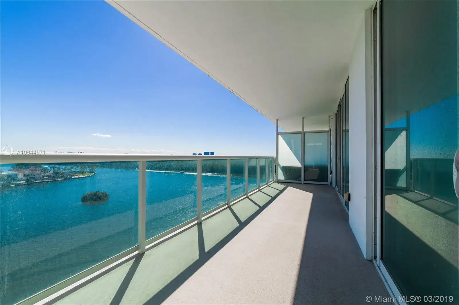 400 Sunny Isles Blvd # 916, Sunny Isles Beach FL 33160 photo 3