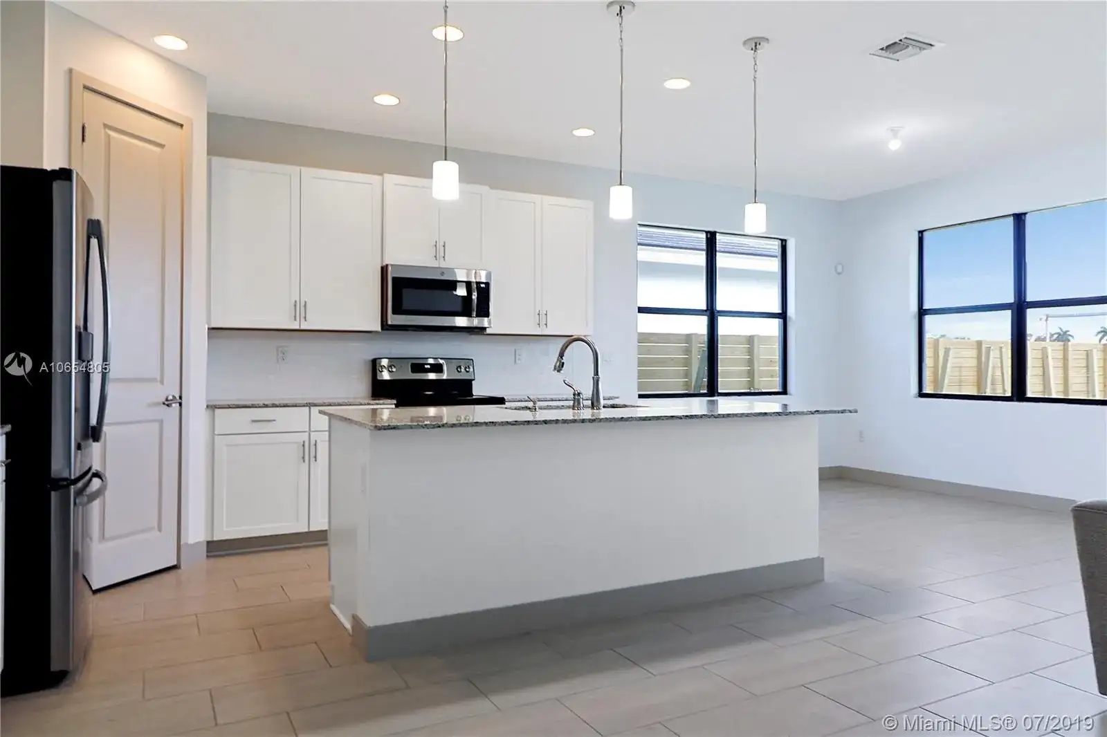 2885 SE 3rd St, Homestead FL 33033 photo 3