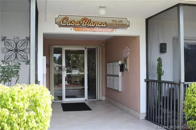 701 NE 1st Ct # 303, Hallandale Beach FL 33009