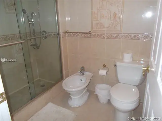 290 174th St # 417, Sunny Isles Beach FL 33160