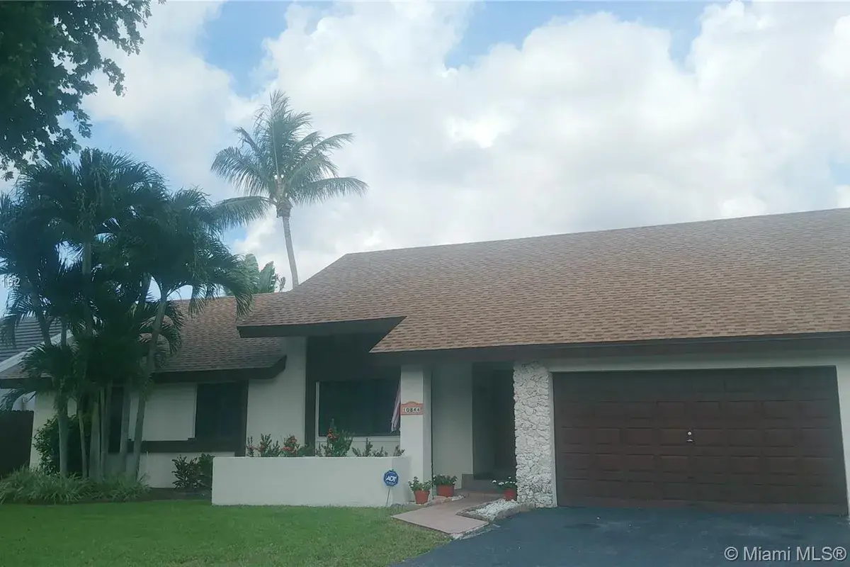 10844 SW 142nd Pl, Miami FL 33186