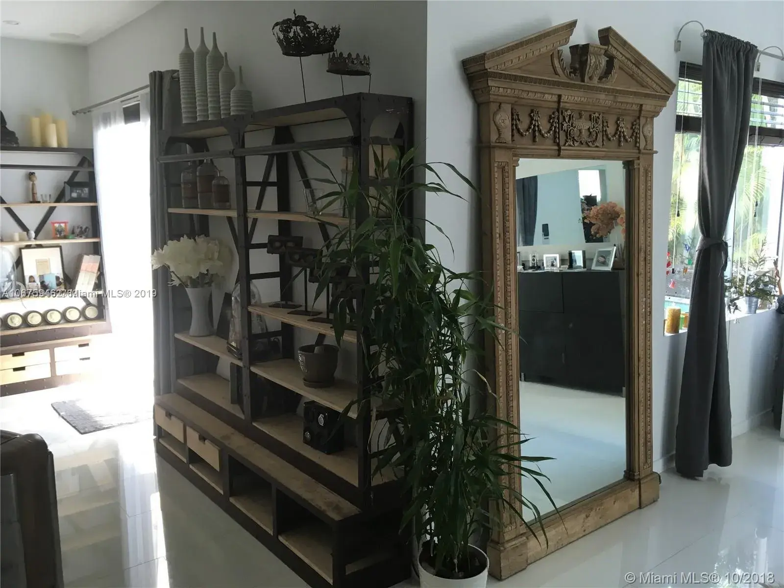 3253 Mcdonald St, Miami FL 33133
