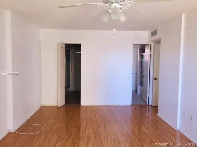 16400 NE 17th Ave # 206, North Miami Beach FL 33162