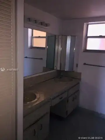 16400 NE 17th Ave # 206, North Miami Beach FL 33162 photo 3