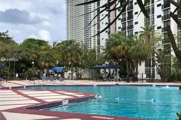 16909 N Bay Rd # 1009, Sunny Isles Beach FL 33160 photo 5