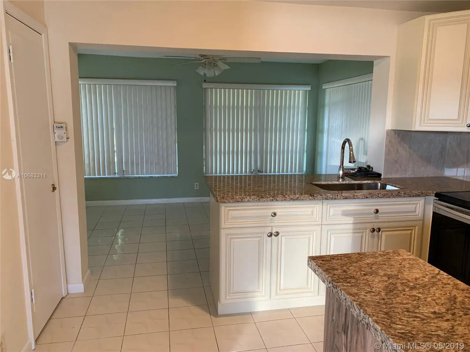 1040 NW 73rd Ter, Margate FL 33063 photo 5