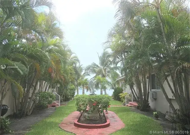 1 bedroom 1 bath Residential for sale at 2160 Bay Dr # 11, Miami Beach FL 33141