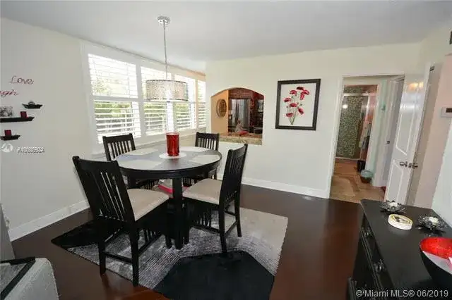 9411 Evergreen Pl # 301, Davie FL 33324 photo 5