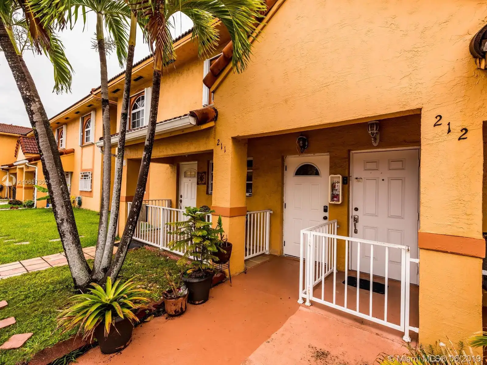 3375 W 76th St # 211, Hialeah FL 33018 photo 3