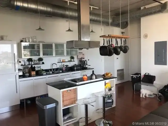 10 SW South River Dr # 814, Miami FL 33130 photo 3