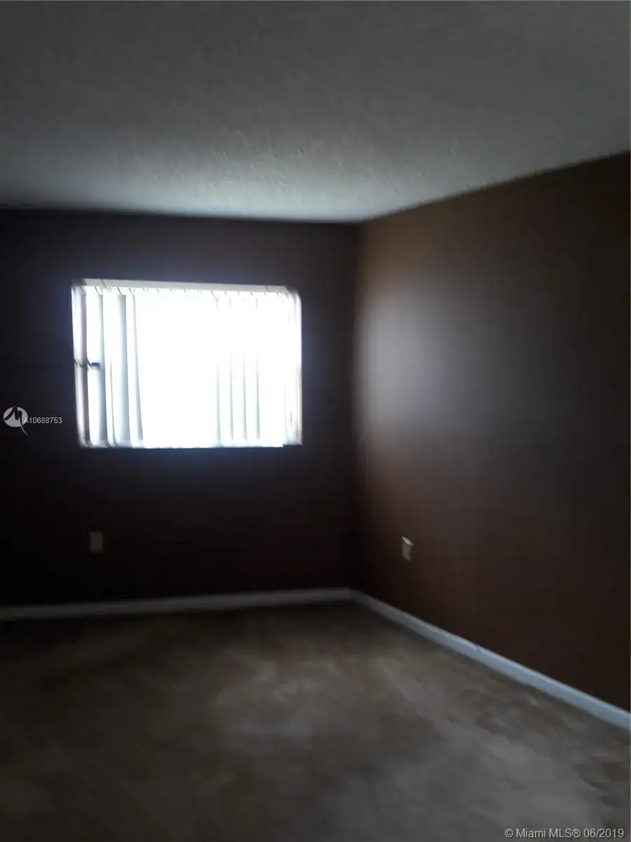 213 Florida Ave, Coral Gables FL 33133 photo 5