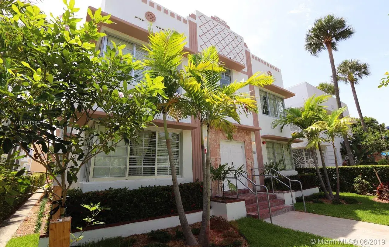 811 Jefferson Ave # 201, Miami Beach FL 33139