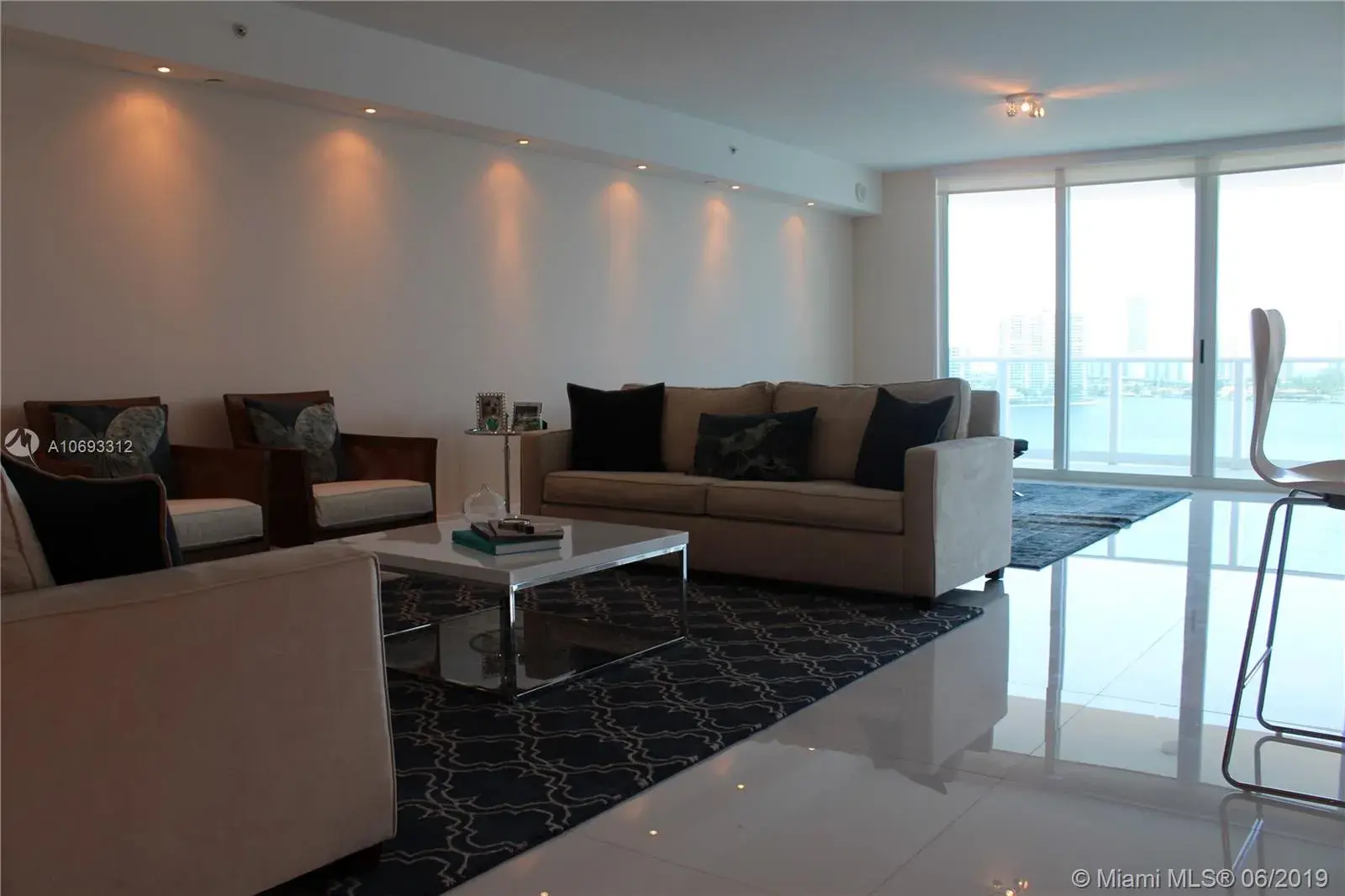 3301 NE 183rd St # 1204, Aventura FL 33160