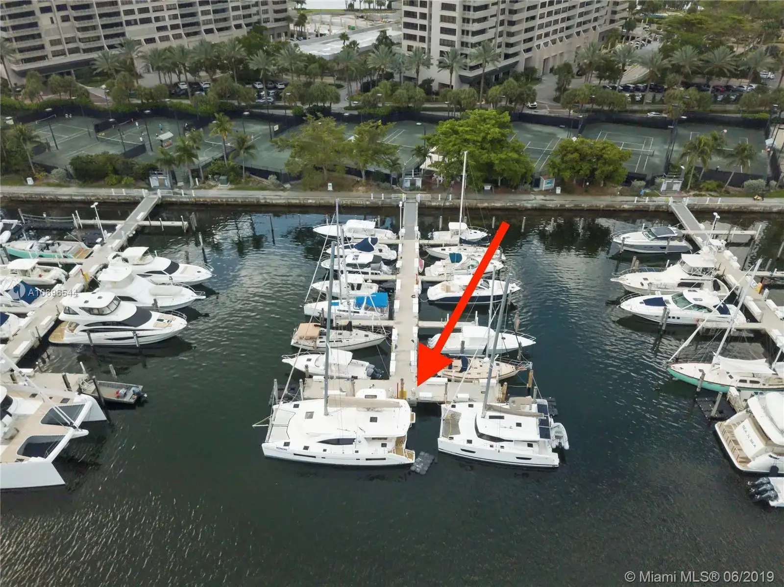 4 Grove Isle Drive, Miami FL 33133 photo 2