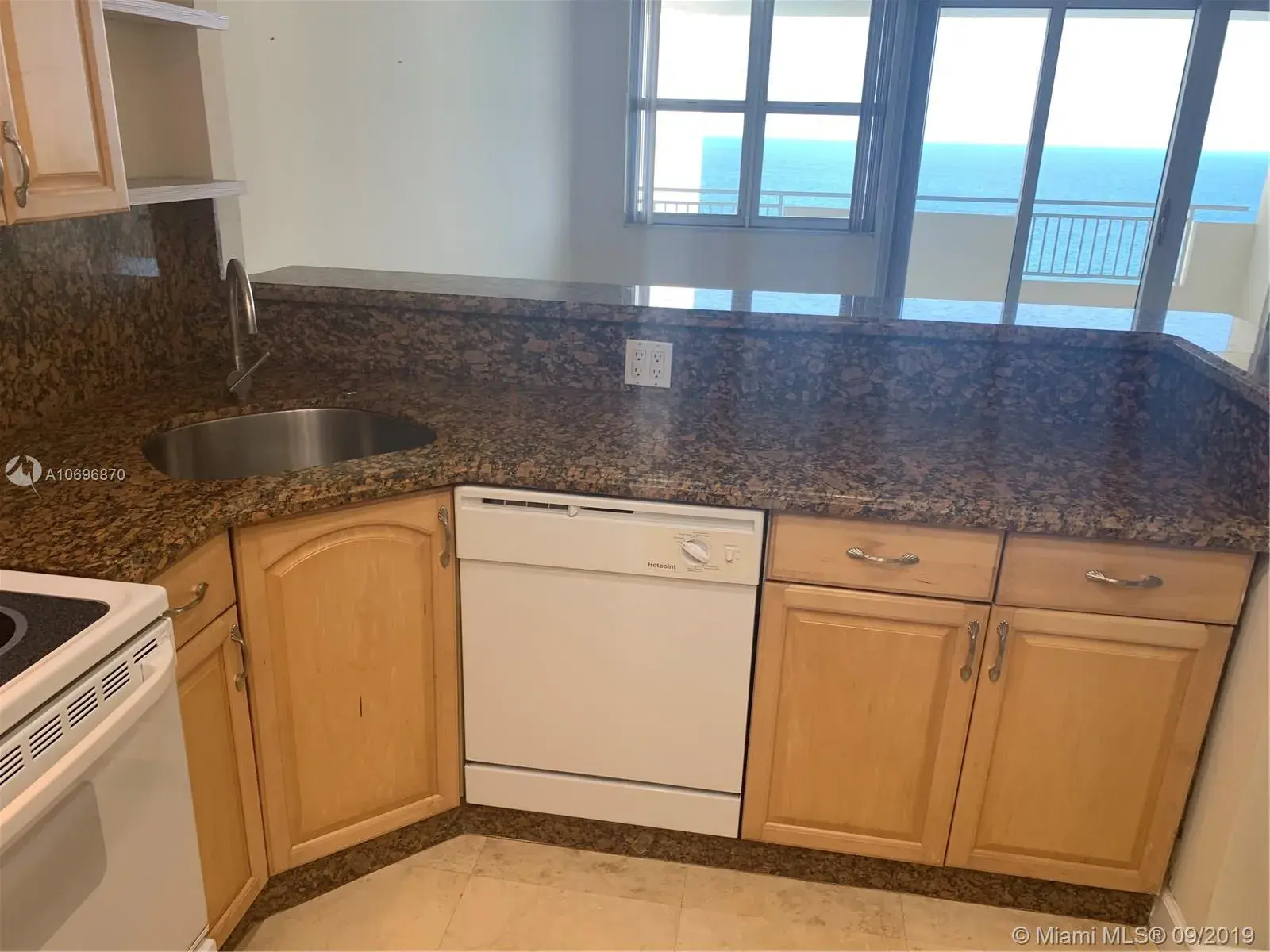 3180 S Ocean Dr # 1602, Hallandale Beach FL 33009