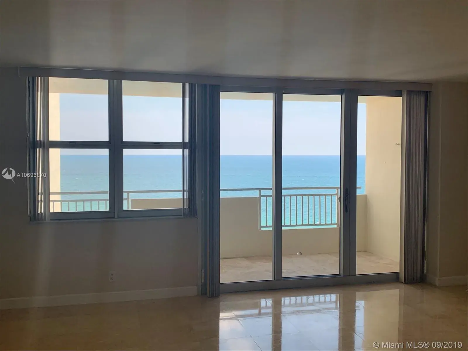 3180 S Ocean Dr # 1602, Hallandale Beach FL 33009