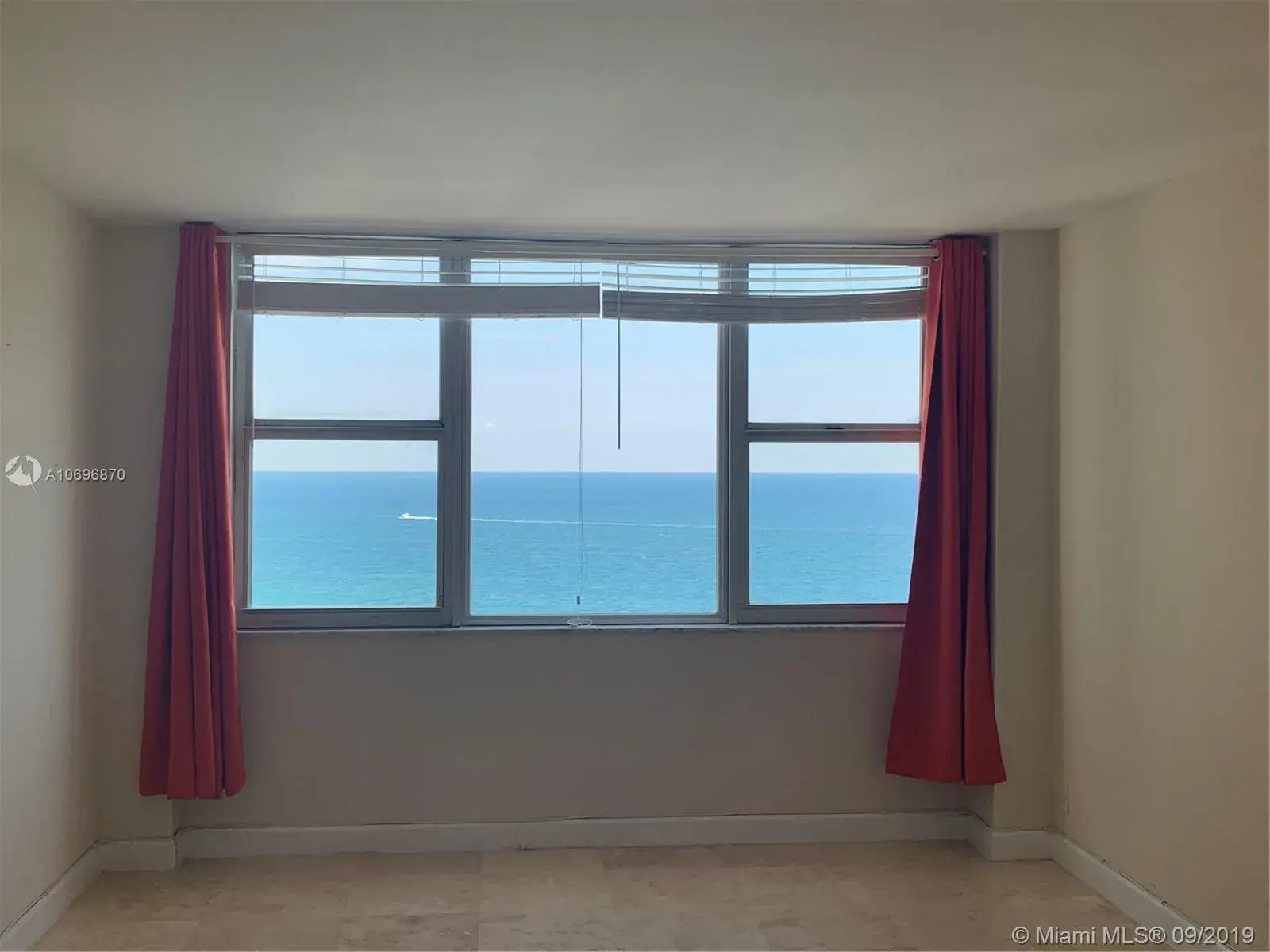 3180 S Ocean Dr # 1602, Hallandale Beach FL 33009