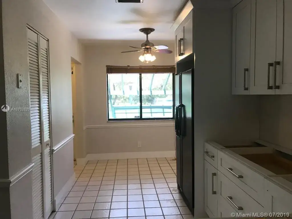 460 Lakeview Dr # 4, Weston FL 33326 photo 3