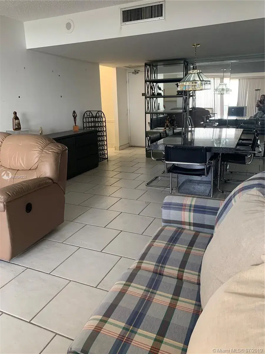 20335 W Country Club Dr # 1502, Aventura FL 33180