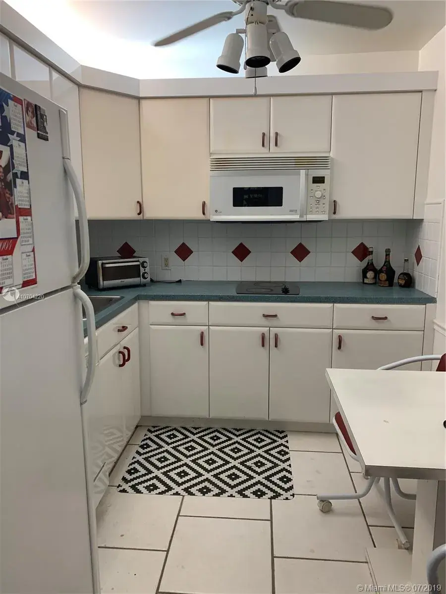 20335 W Country Club Dr # 1502, Aventura FL 33180