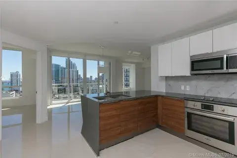 601 NE 27th St, Miami FL 33137