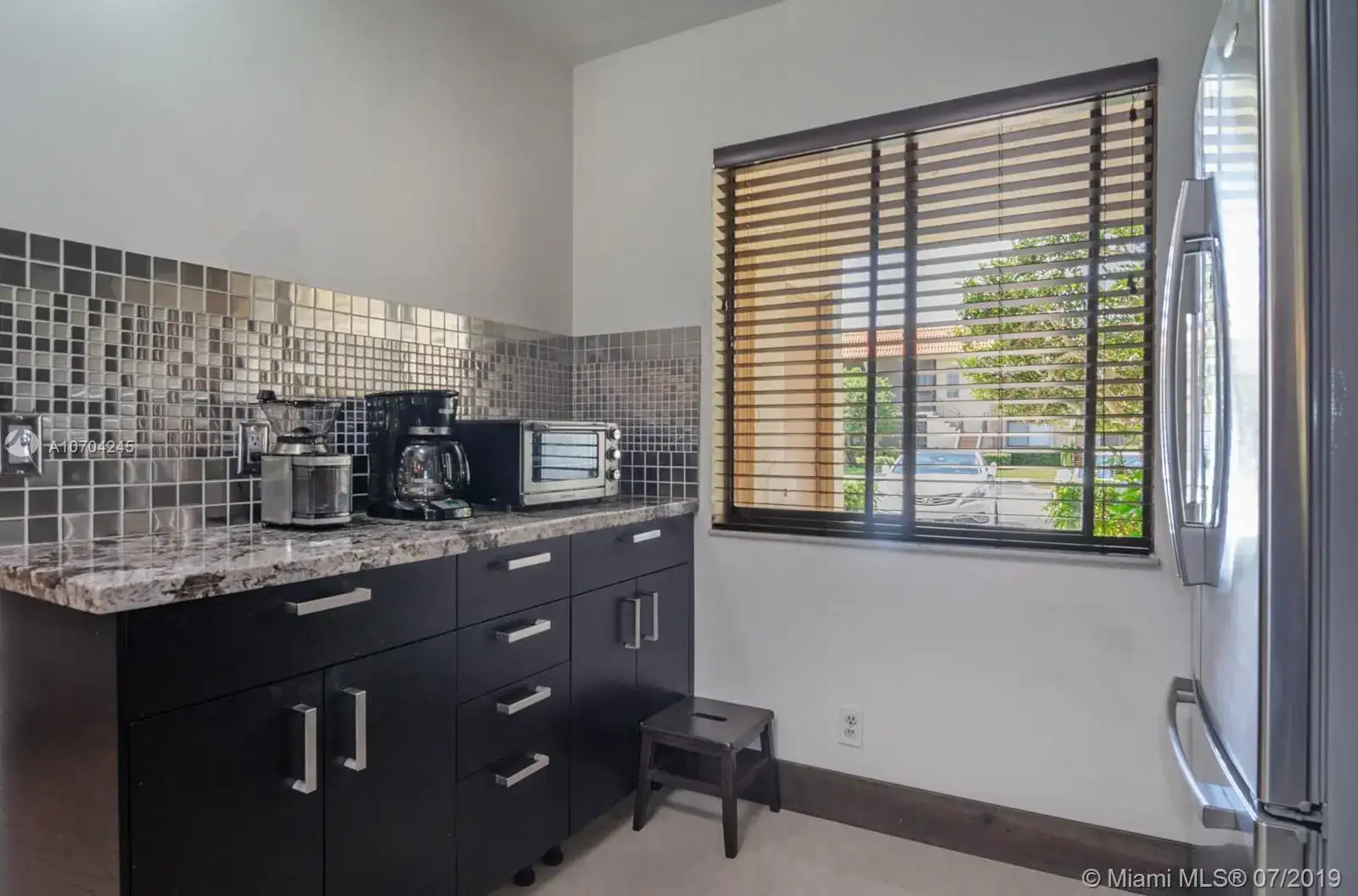 382 Lakeview Dr # 103, Weston FL 33326 photo 4