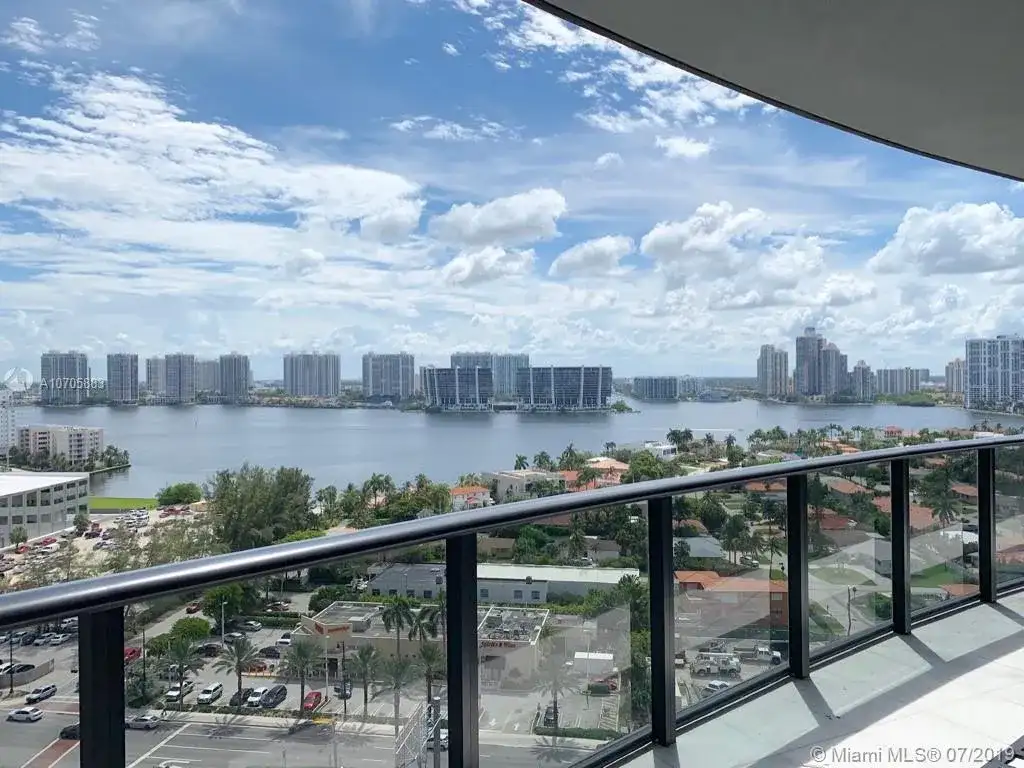 18555 Collins Ave # 1503, Sunny Isles Beach FL 33160 photo 2