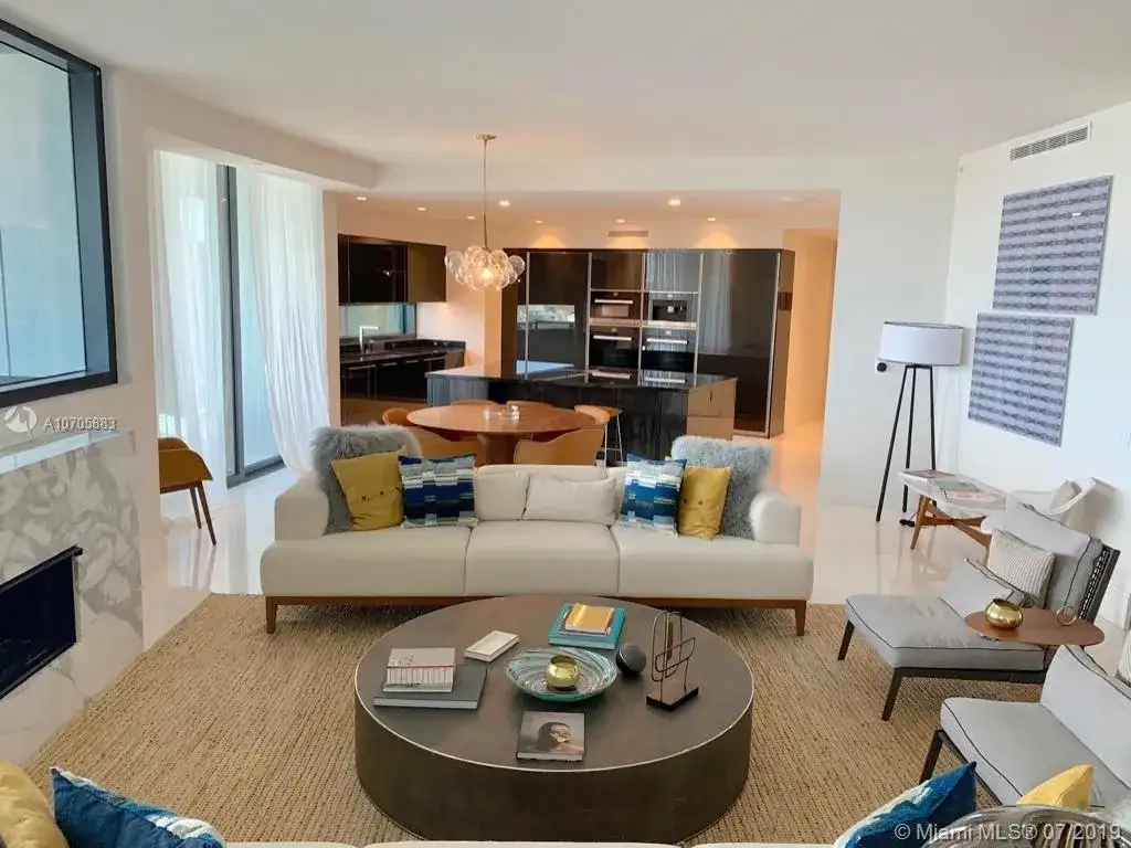 18555 Collins Ave # 1503, Sunny Isles Beach FL 33160 photo 3