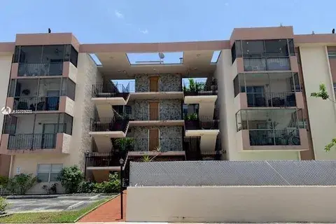 1230 NE 139th St # 405, North Miami FL 33161