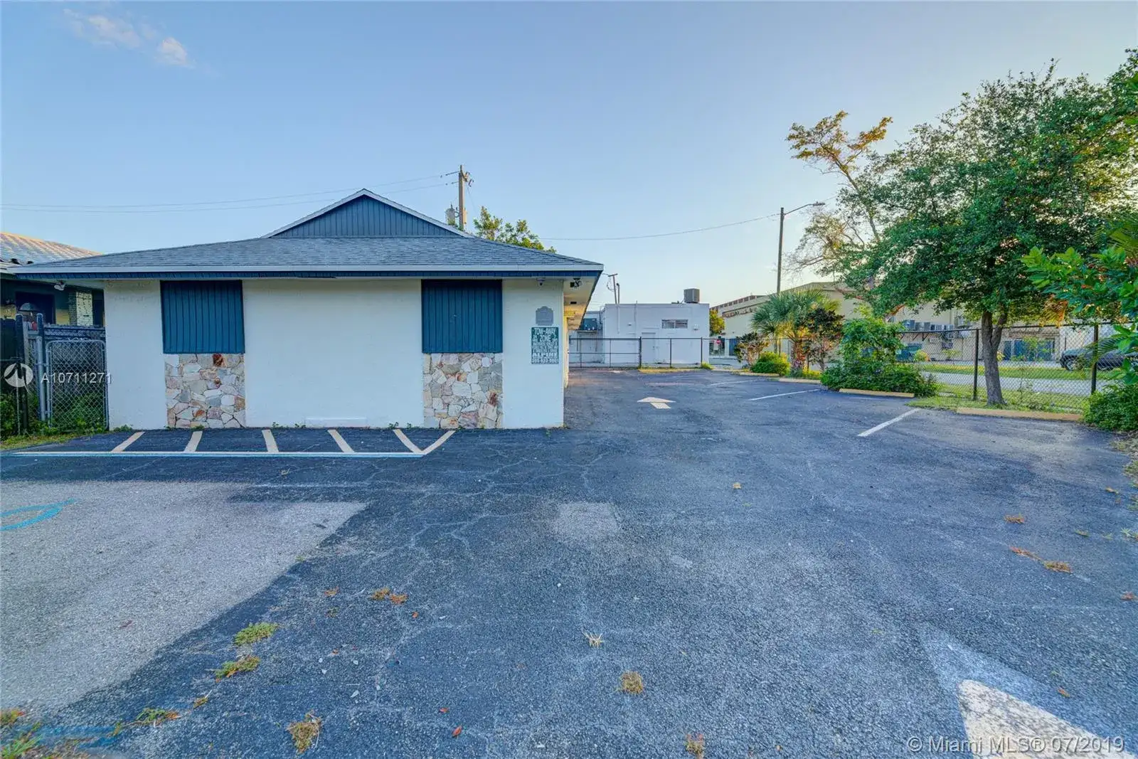1225 NE 162nd ST, North Miami Beach FL 33162 photo 5