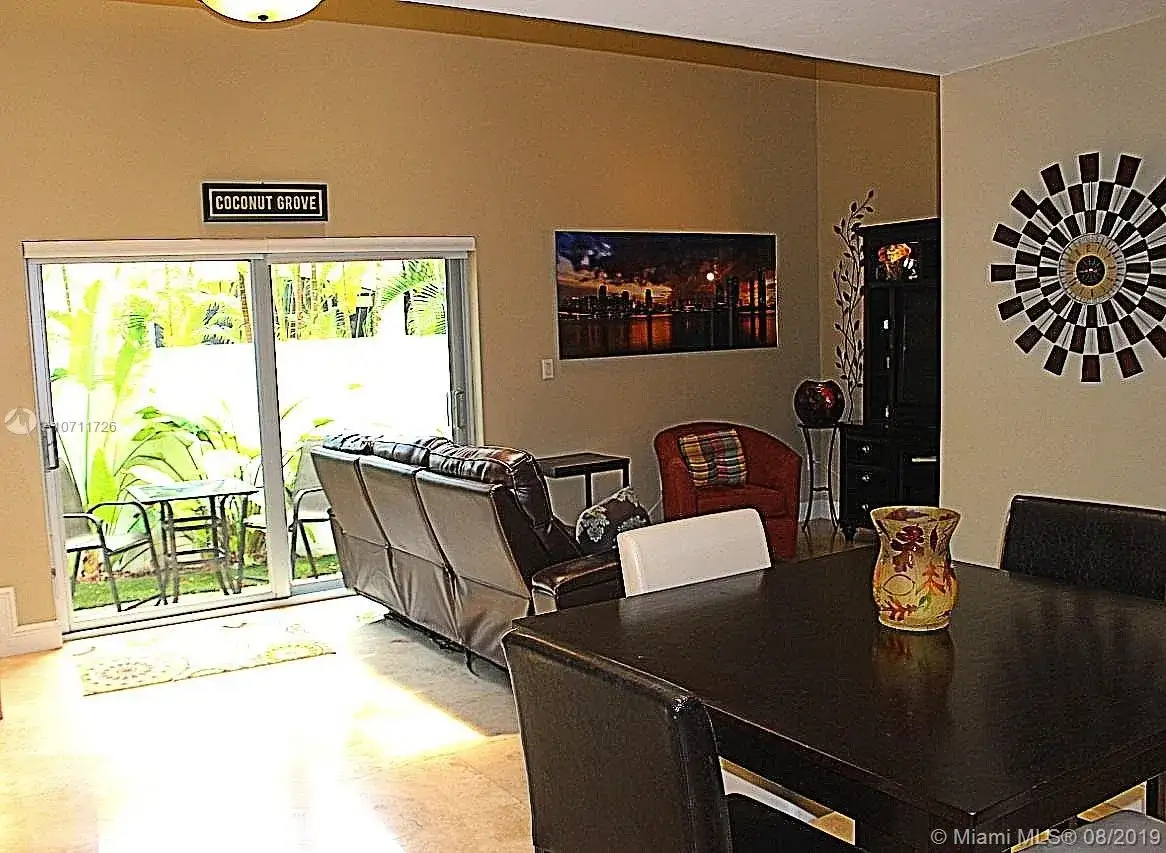 3062 Shipping Ave # 3062, Miami FL 33133 photo 4
