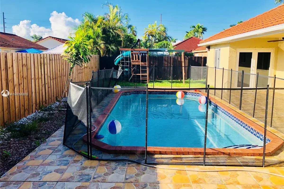15041 SW 149TH, Miami FL 33196