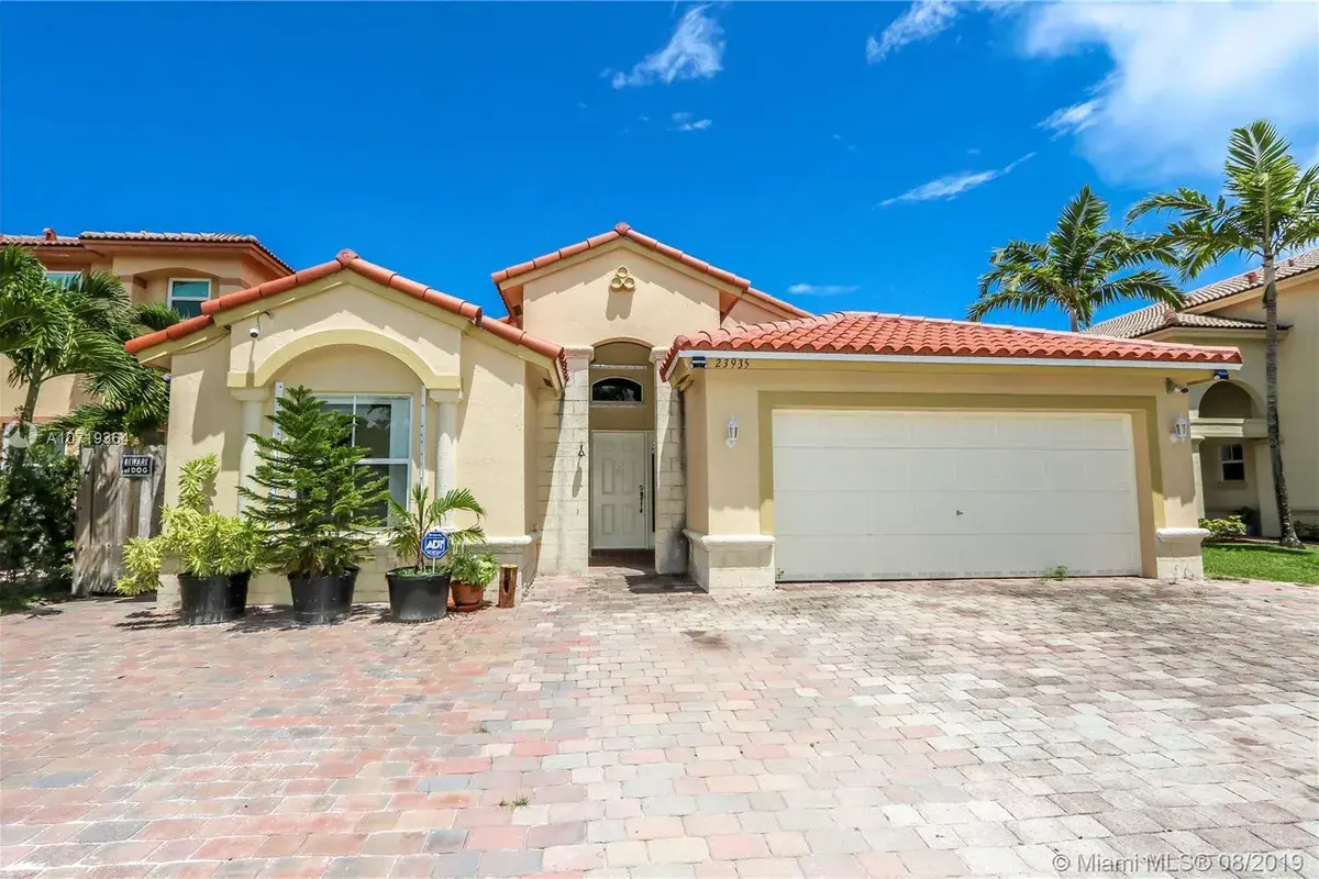 23935 SW 108th Pl, Homestead FL 33032