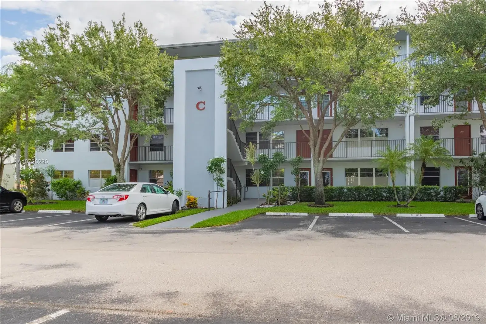 1401 SW 134th Way # 303C, Pembroke Pines FL 33027