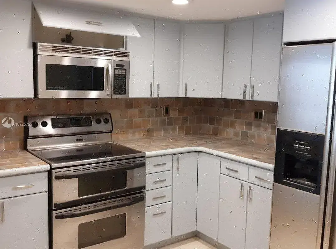 555 NE 15th St # 31J, Miami FL 33132