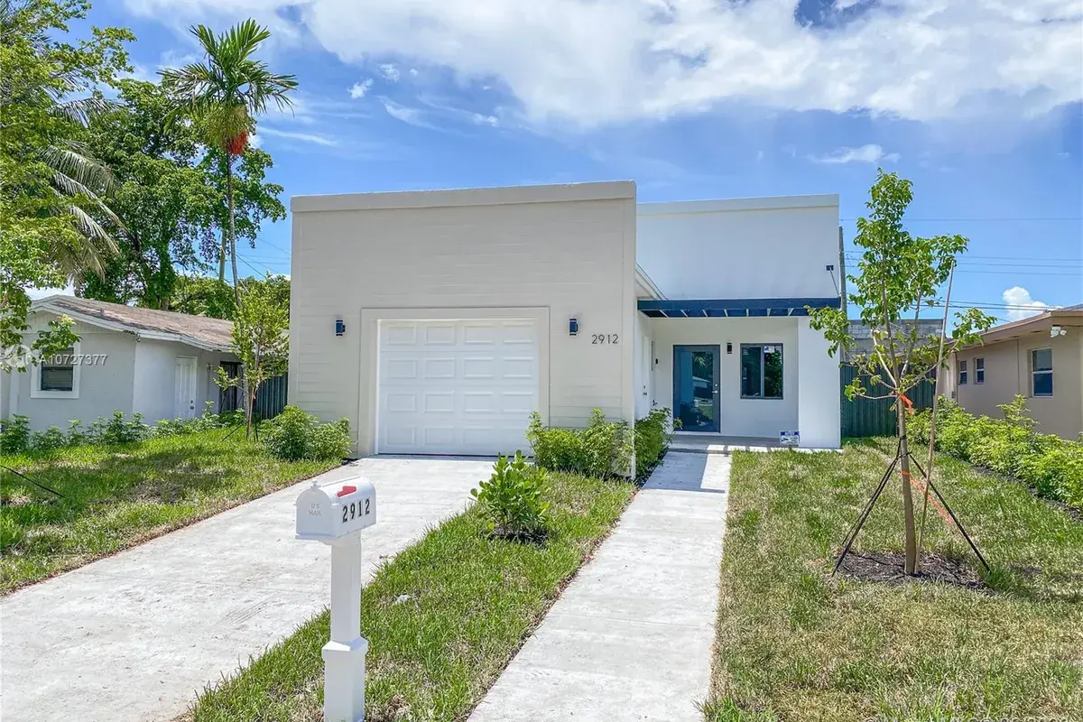 2912 NW 8th Pl, Fort Lauderdale FL 33311