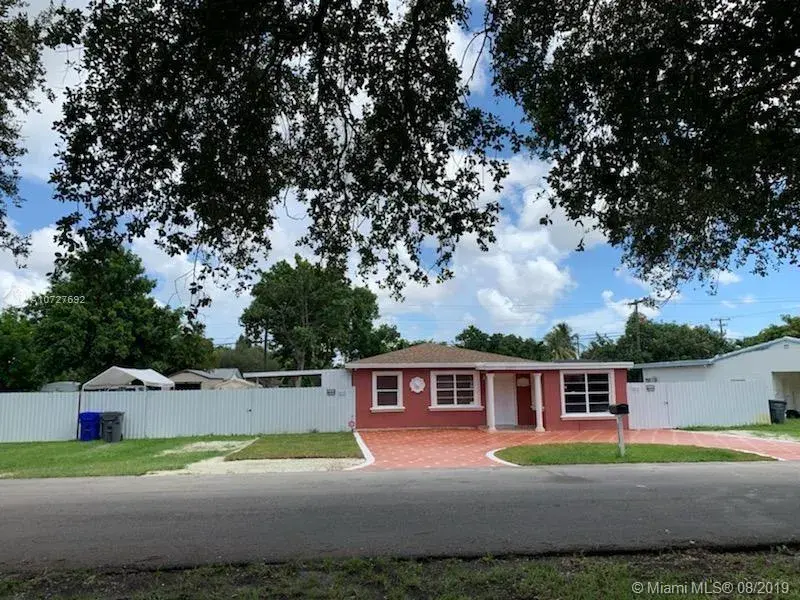 6309 Wiley St, Hollywood FL 33023