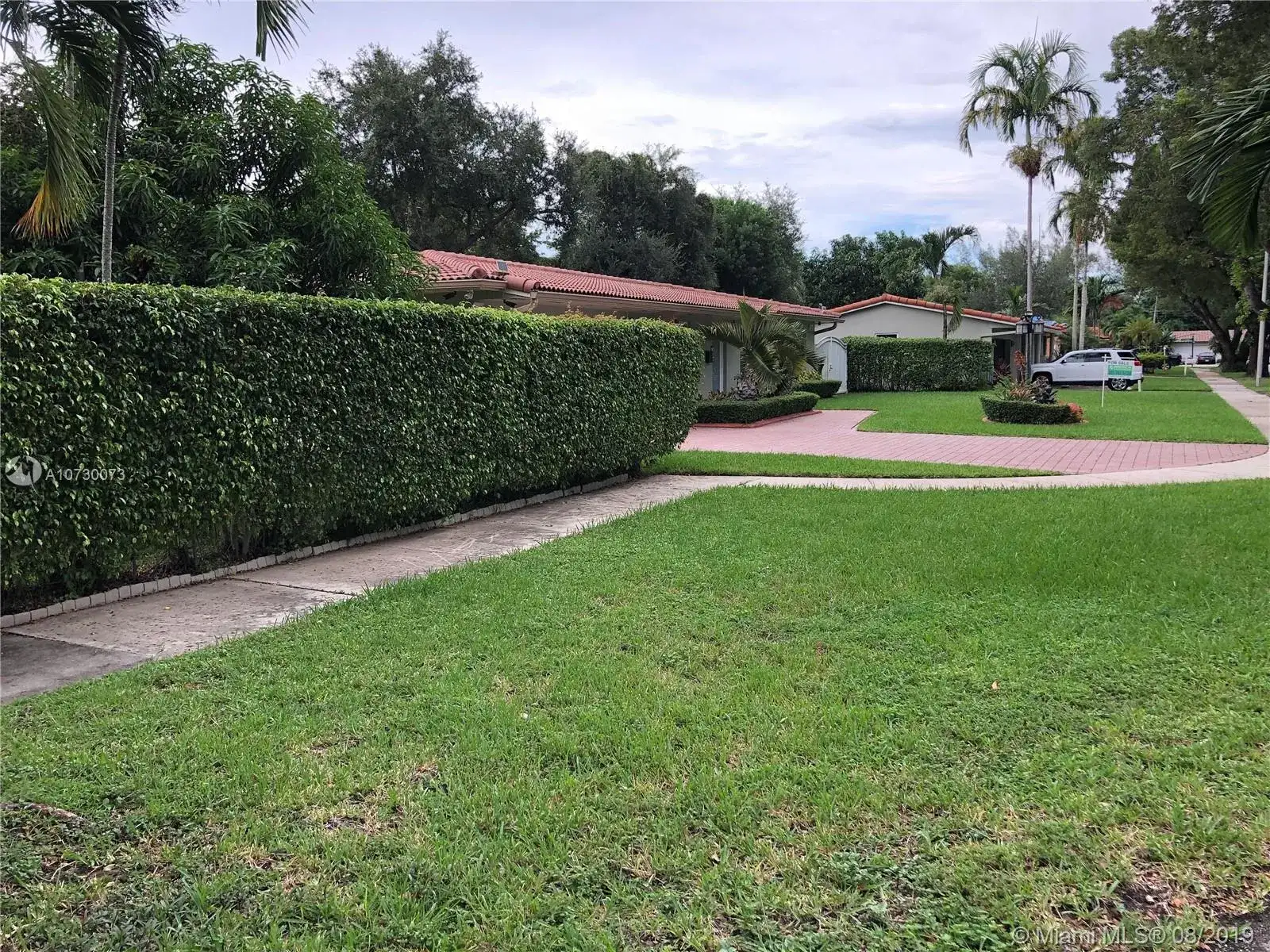 6301 Lake Geneva Rd, Miami Lakes FL 33014 photo 5