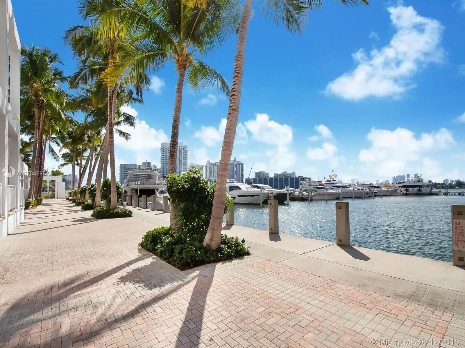 1800 Sunset Harbour Dr # 1815, Miami Beach FL 33139 photo 2
